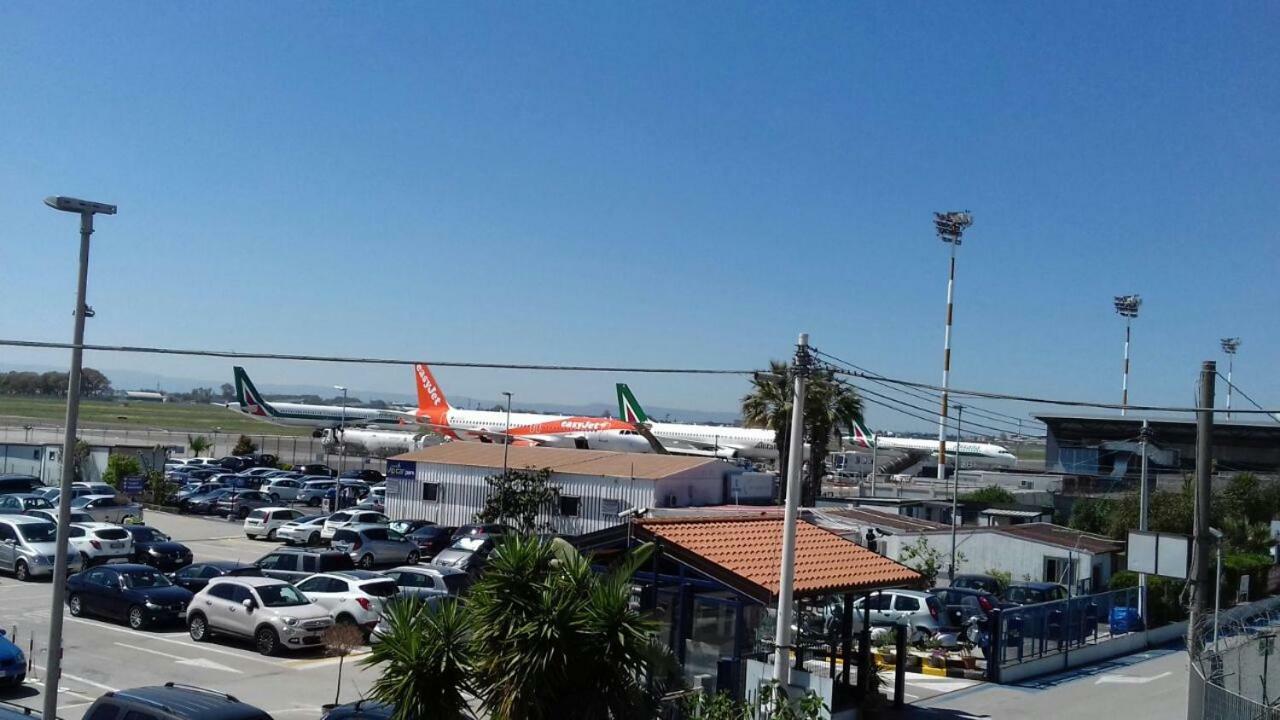 Fontanarossa Airport Apartment Catania Ngoại thất bức ảnh