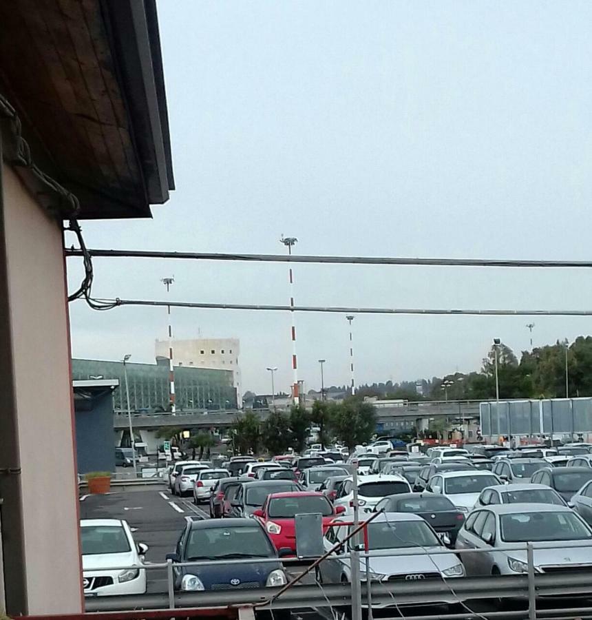 Fontanarossa Airport Apartment Catania Ngoại thất bức ảnh