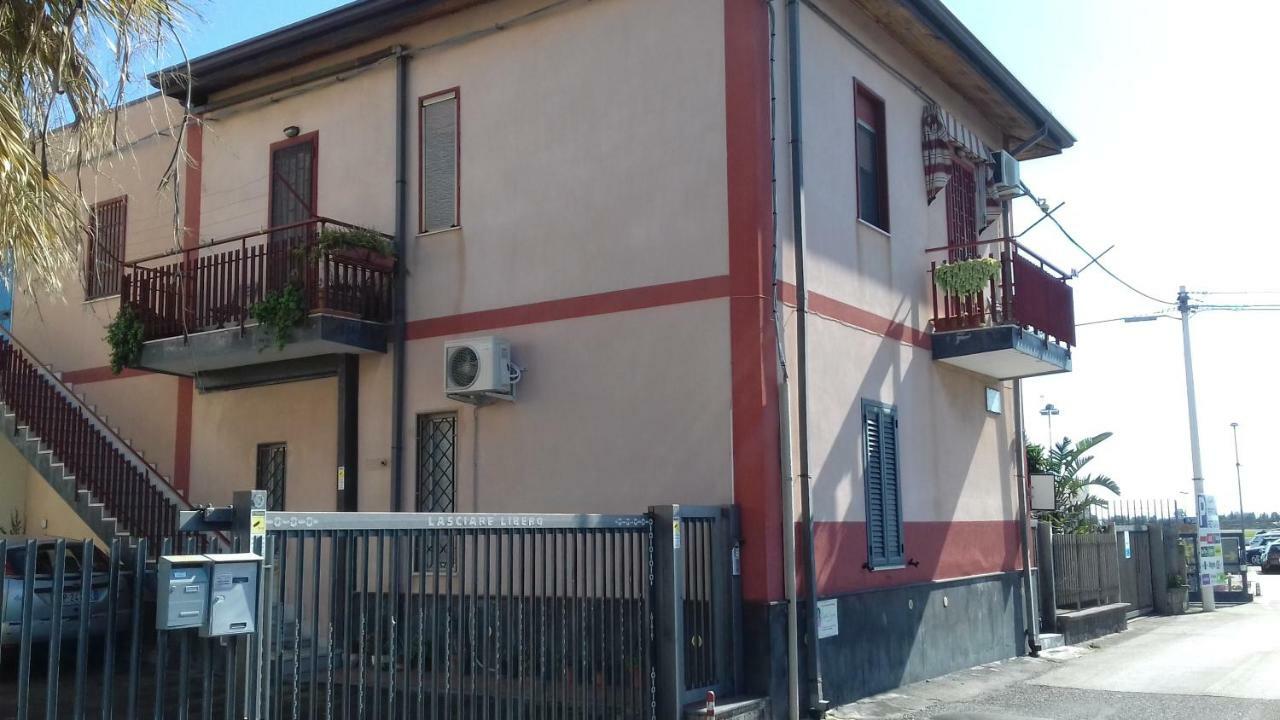 Fontanarossa Airport Apartment Catania Ngoại thất bức ảnh